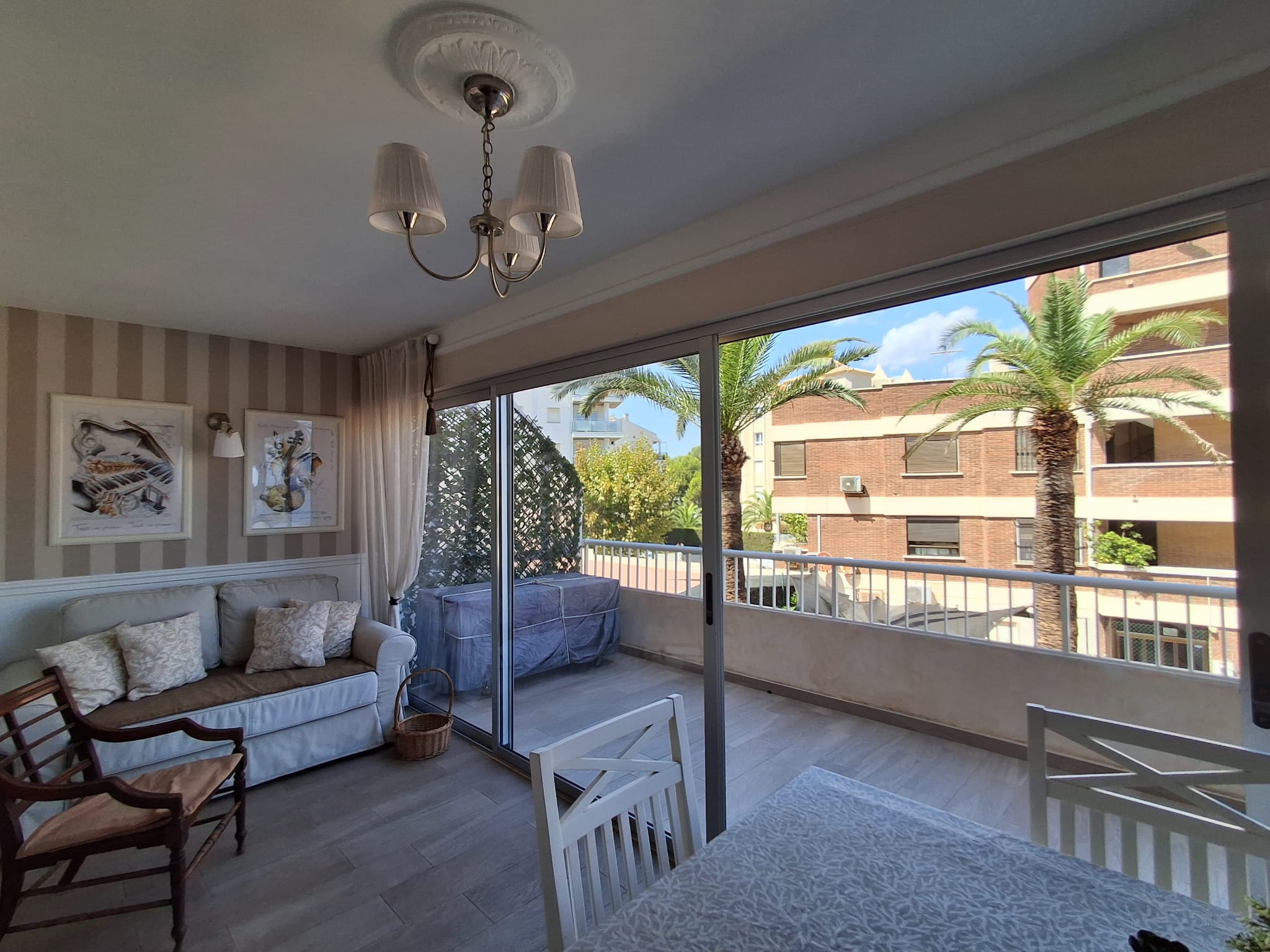En alquiler! L´Albir. Fantástico apartamento con amplia terraza y vistas al mar!!!