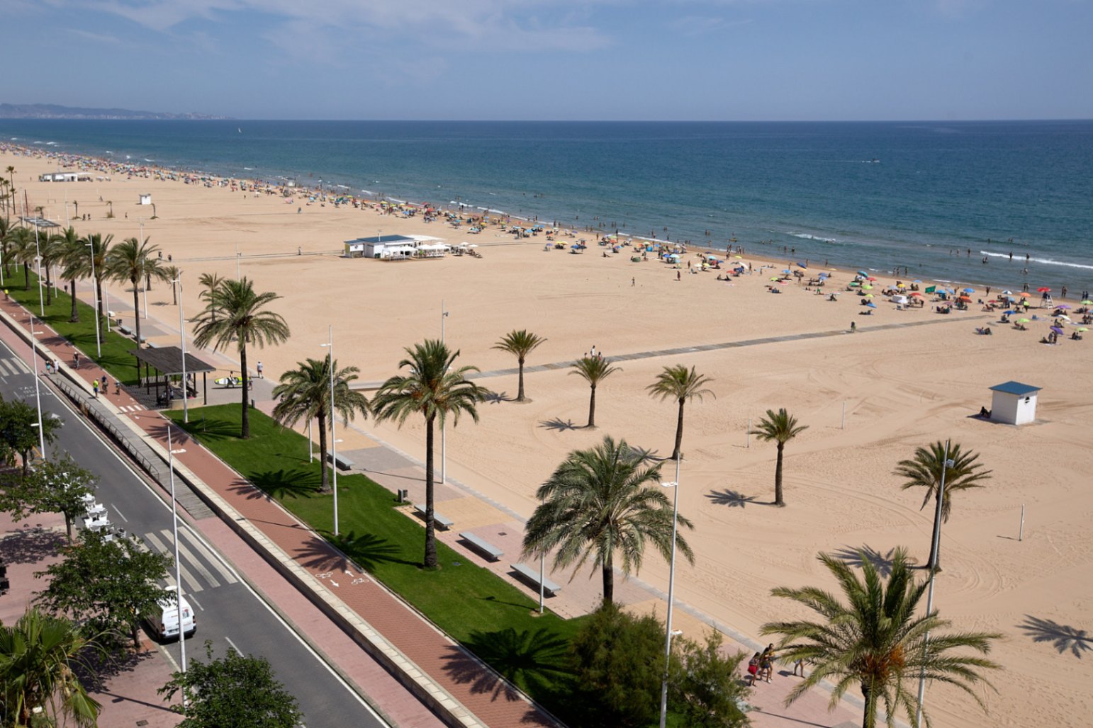 Apartamento en primera línea de playa en GANDIA_València, con plaza de garaje!