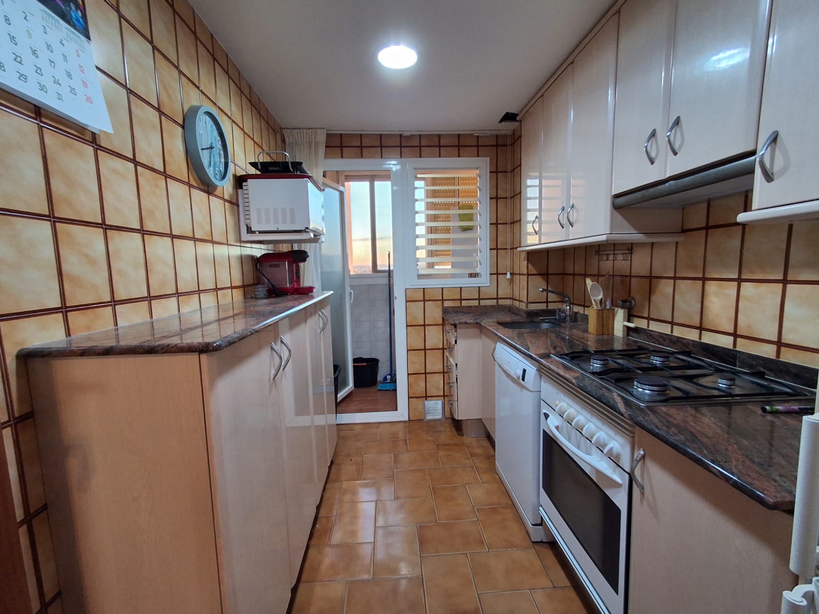  Amplio apartamento en primera línea de playa con plaza de garaje! El Puig de Santa María (Valencia)
