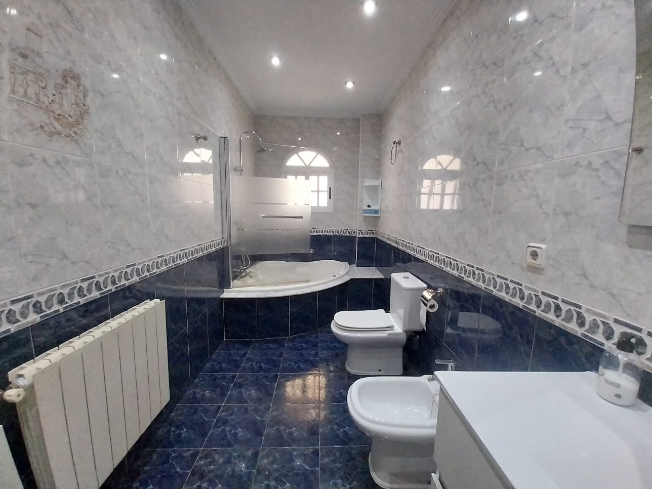 Fantástica vivienda con amplia terraza en Meliana (Valéncia).