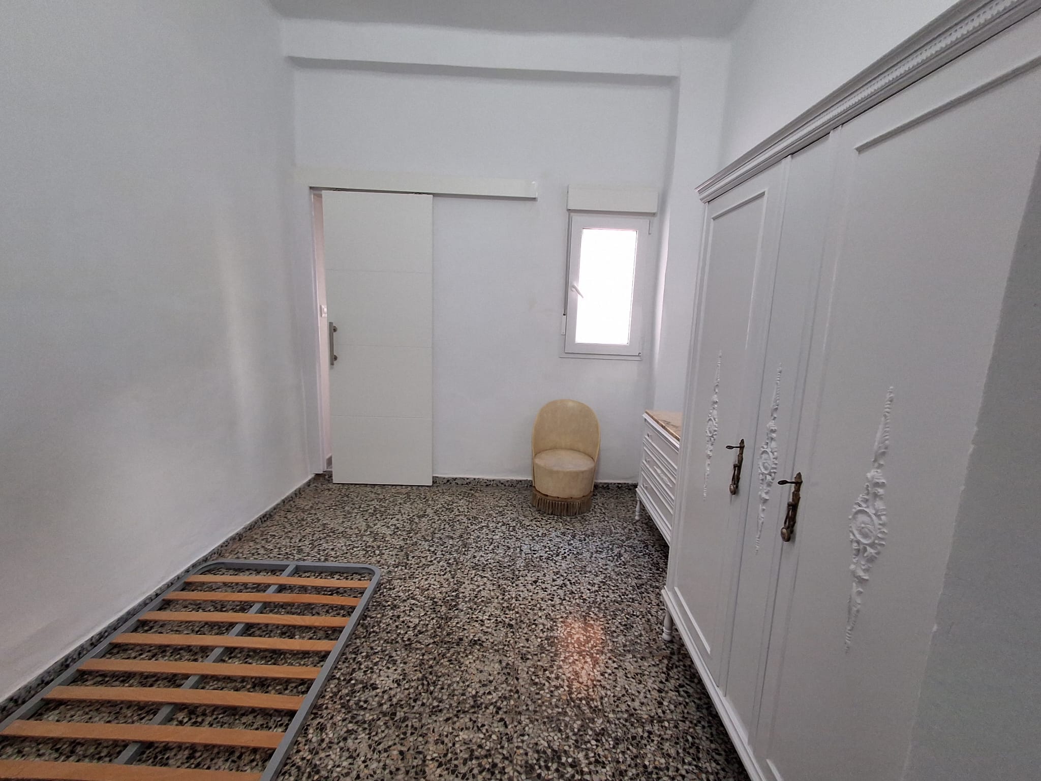Bonita casa céntrica en Meliana a estrenar, con dos terrazas!!!