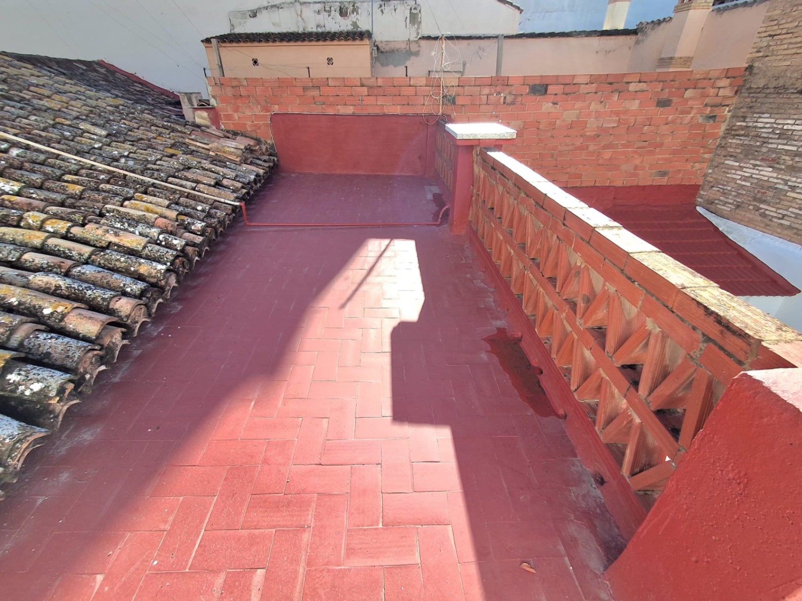 Bonita casa céntrica en Meliana a estrenar, con dos terrazas!!!