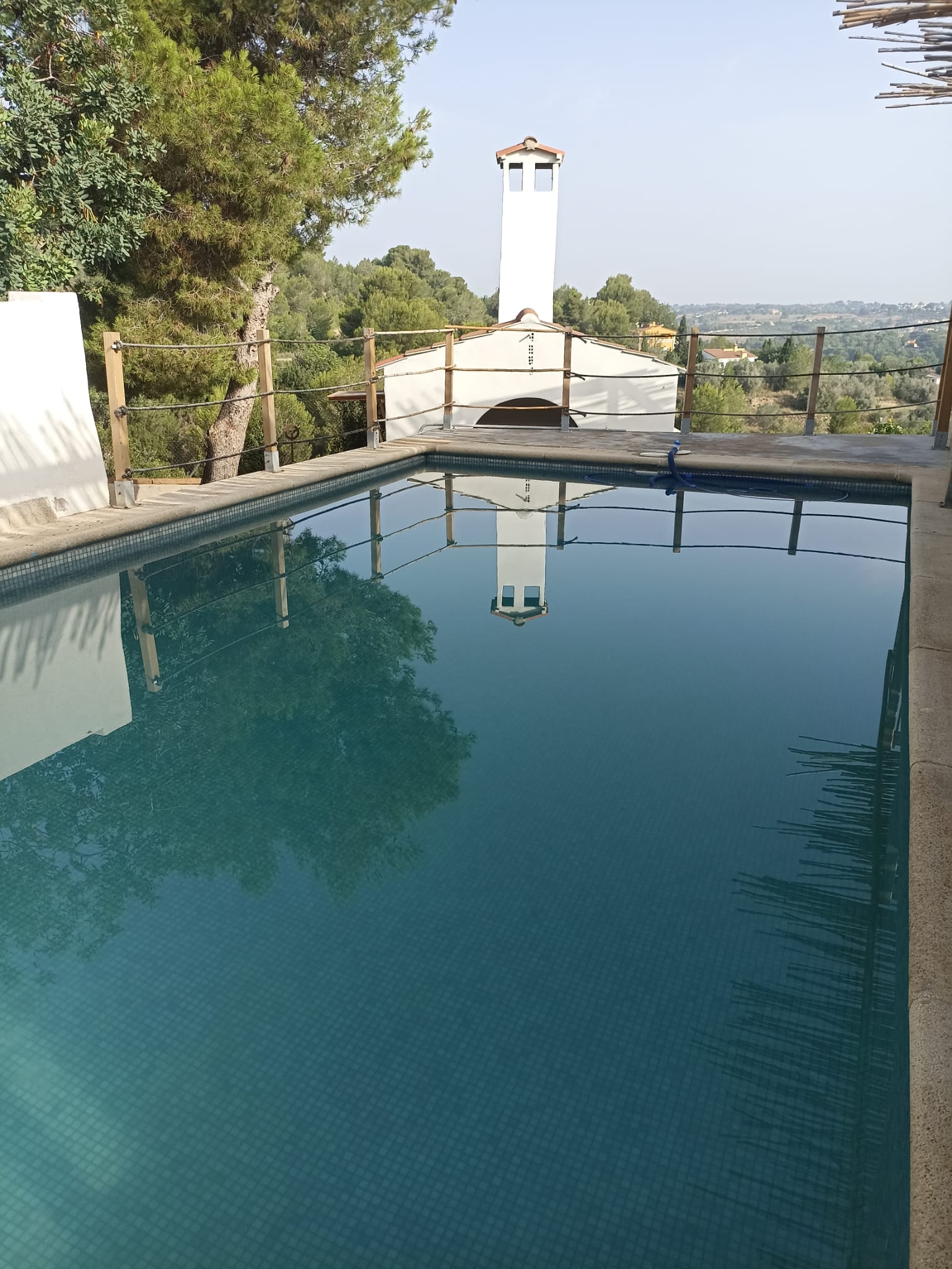 En alquiler, chalet con piscina en Montserrat (València), Urbanización Fuente-Manes.
