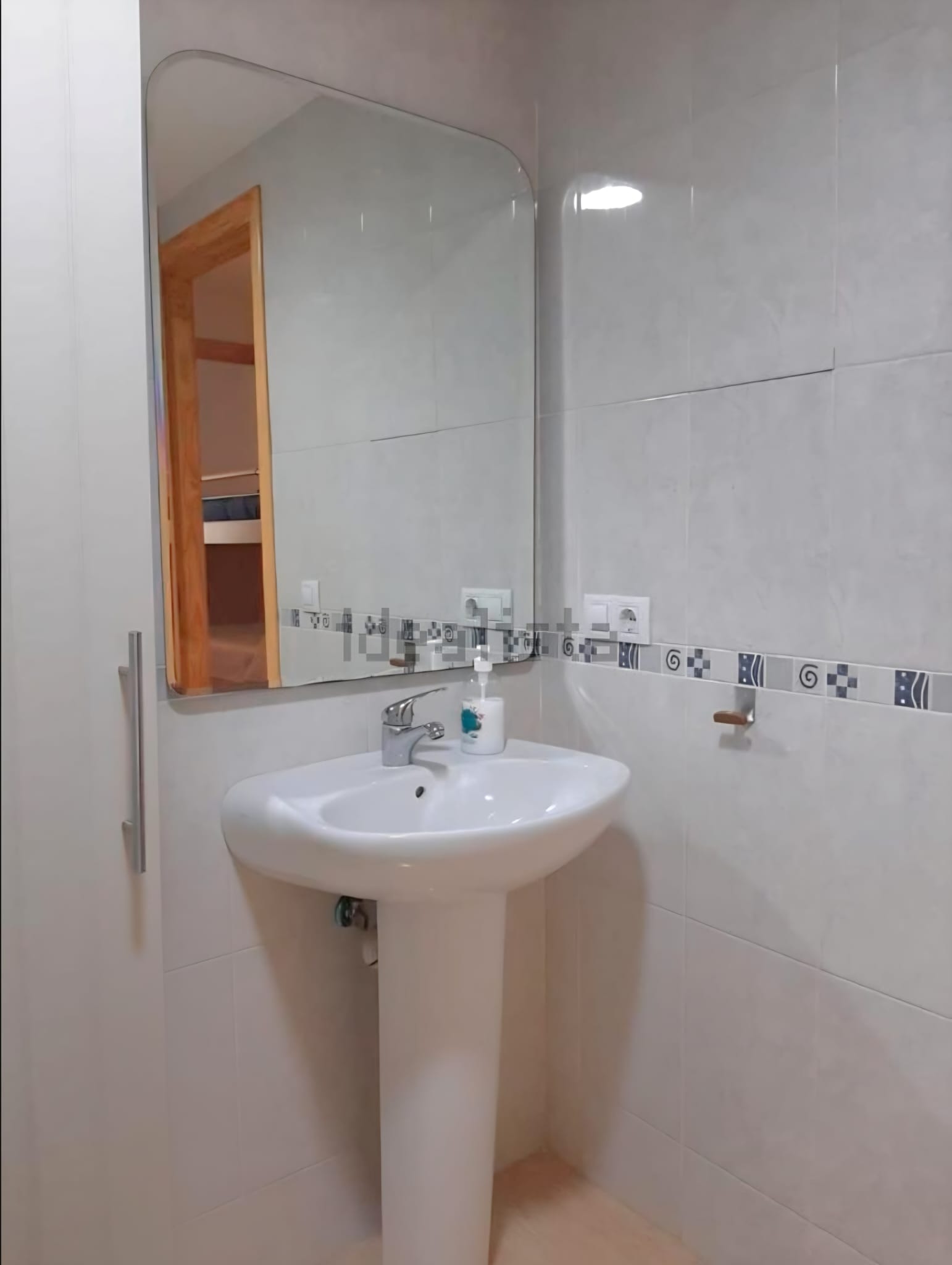 En alquiler, bonito apartamento con gran terraza y plaza de garaje en Mocofa_Castelló con plaza de garaje