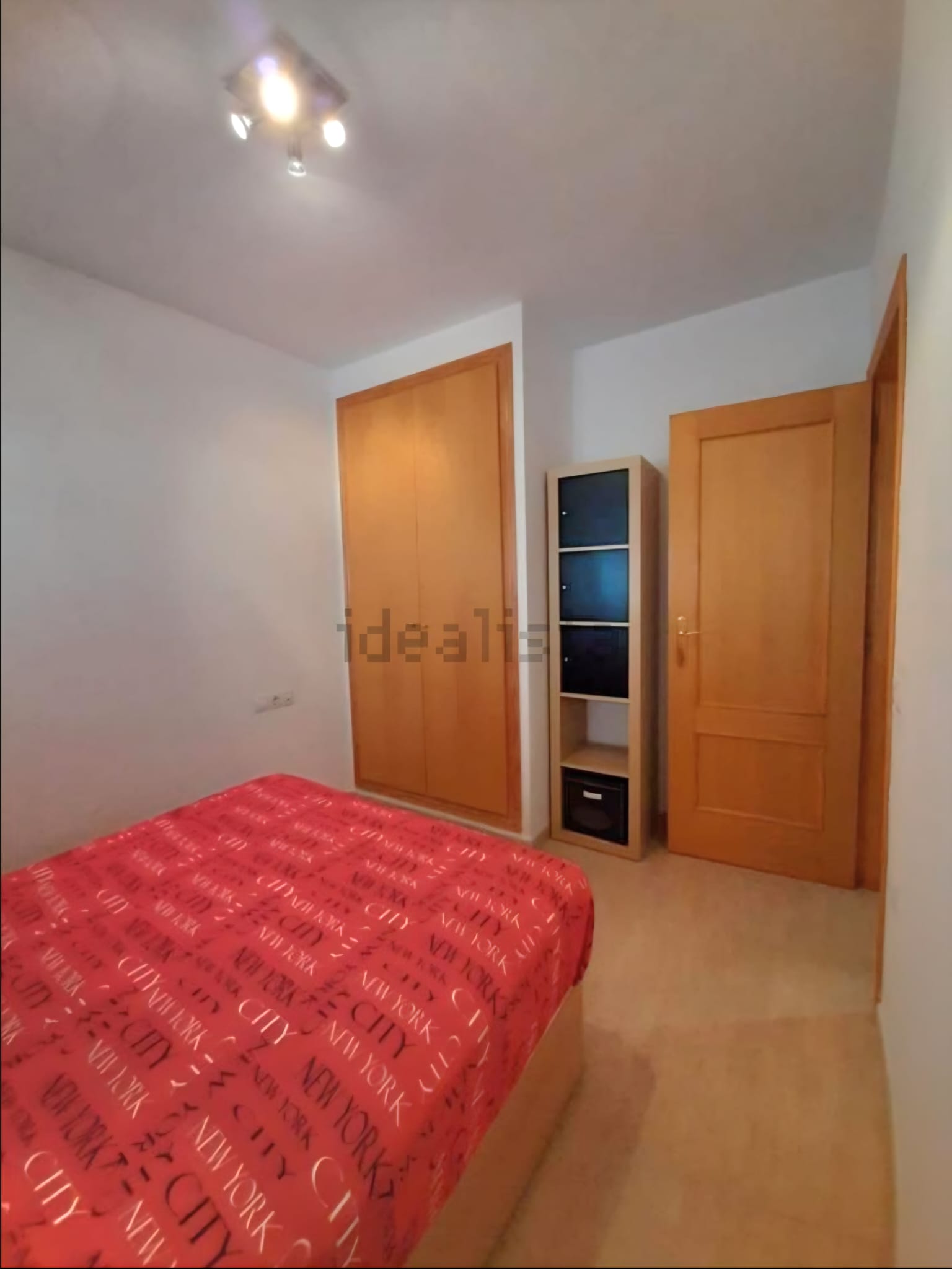En alquiler, bonito apartamento con gran terraza y plaza de garaje en Mocofa_Castelló con plaza de garaje