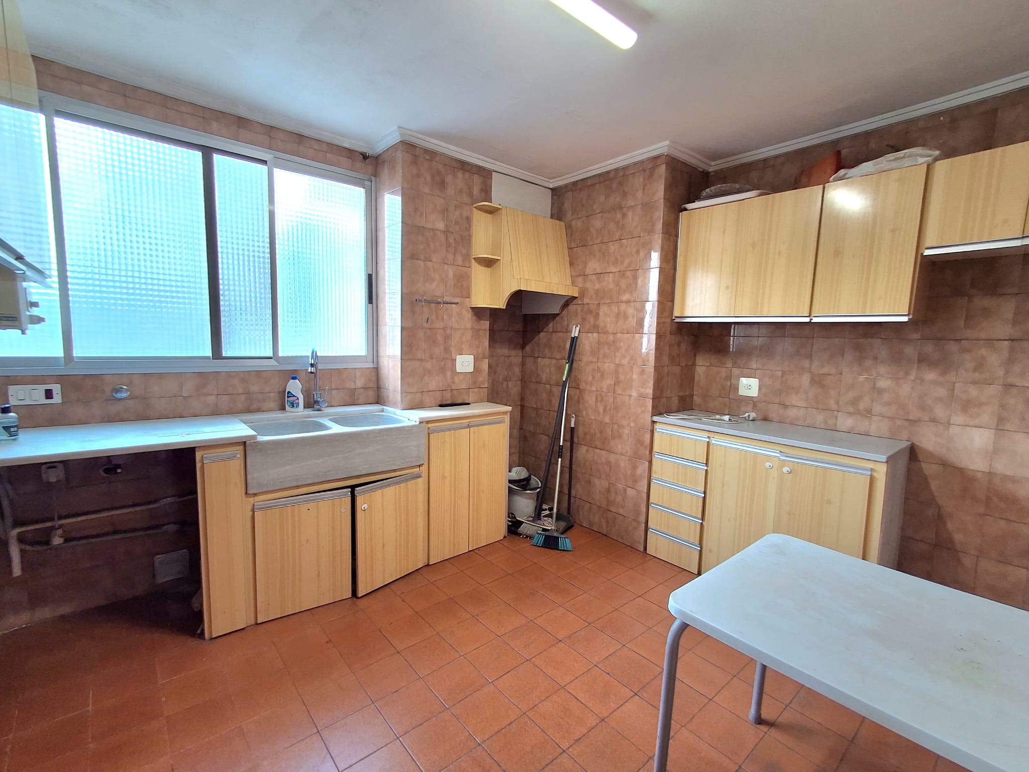 En Monteolivete, València, amplia y luminosa vivienda o con terraza !