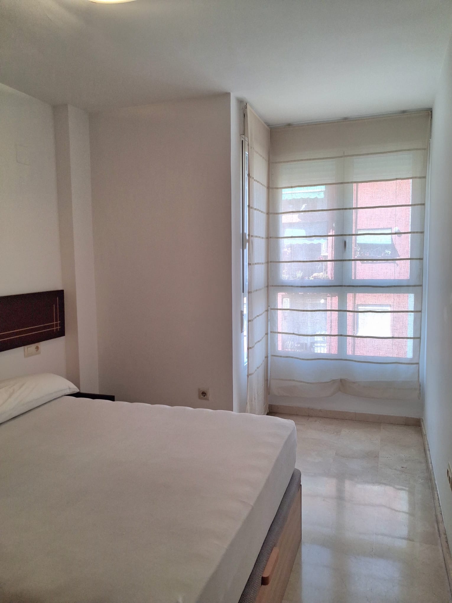En alquiler! vivienda exterior con plaza de garaje junto a la Ciudad de las Ciencias, València.