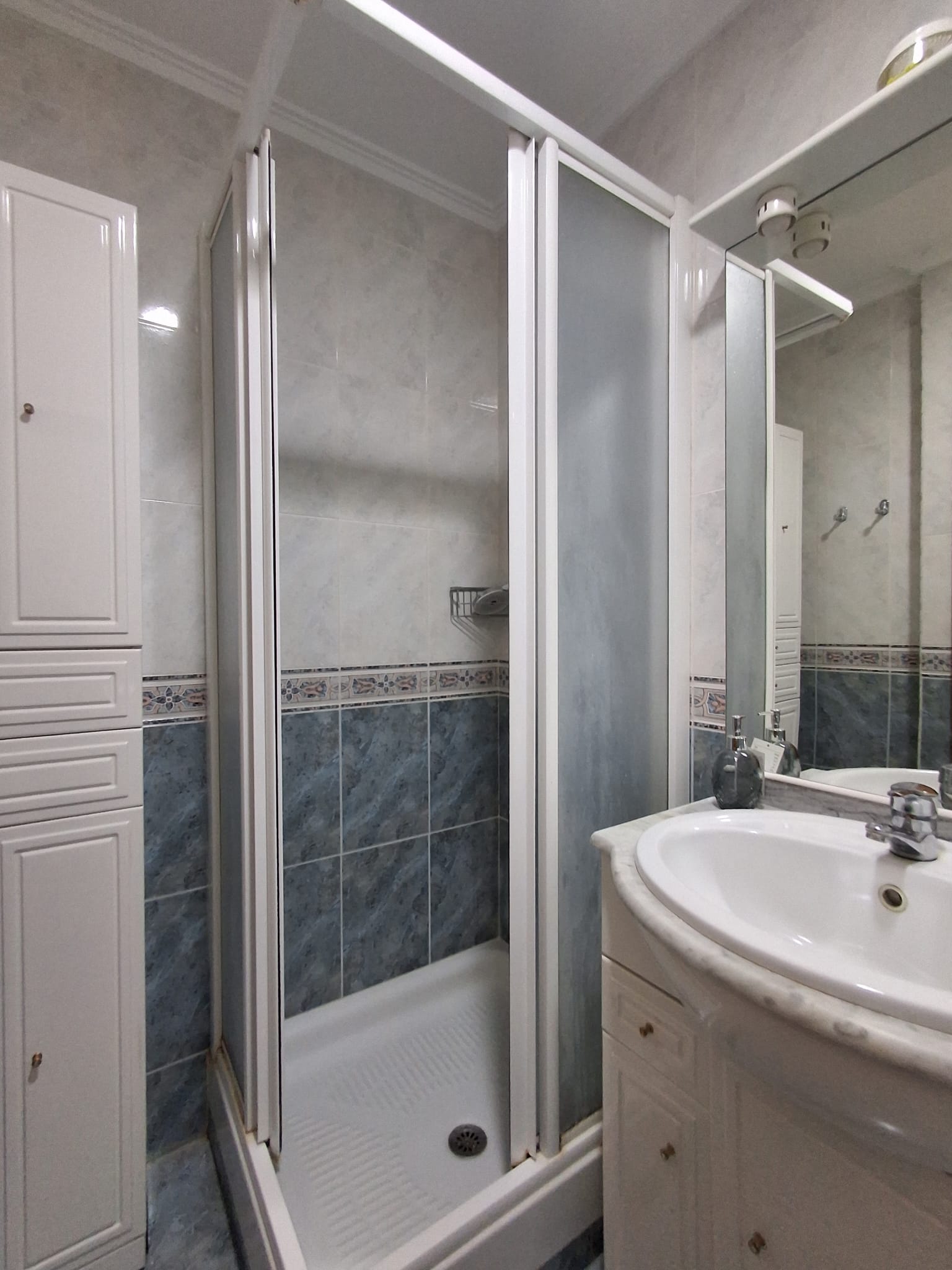 Amplia y luminosa  vivienda en Valencia_L´Hort de Senabre!