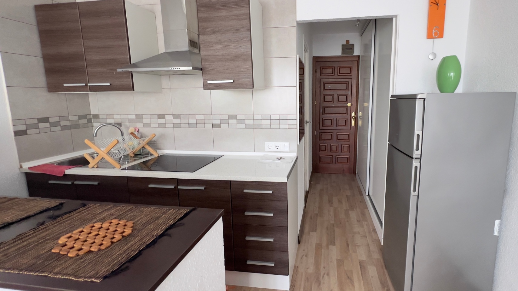 ESTUDIO EN L´ALBIR -L´Alfàs del PÍ, con piscina comunitaria.