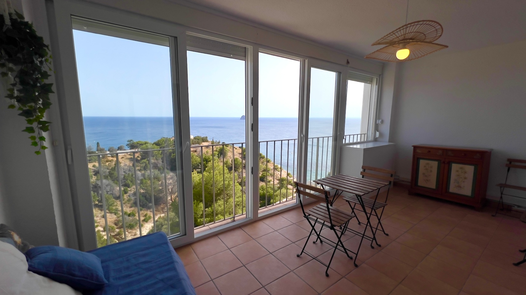 Precioso duplex con vistas al mar en Rincón de L´Oix Benidorm (Alicante)