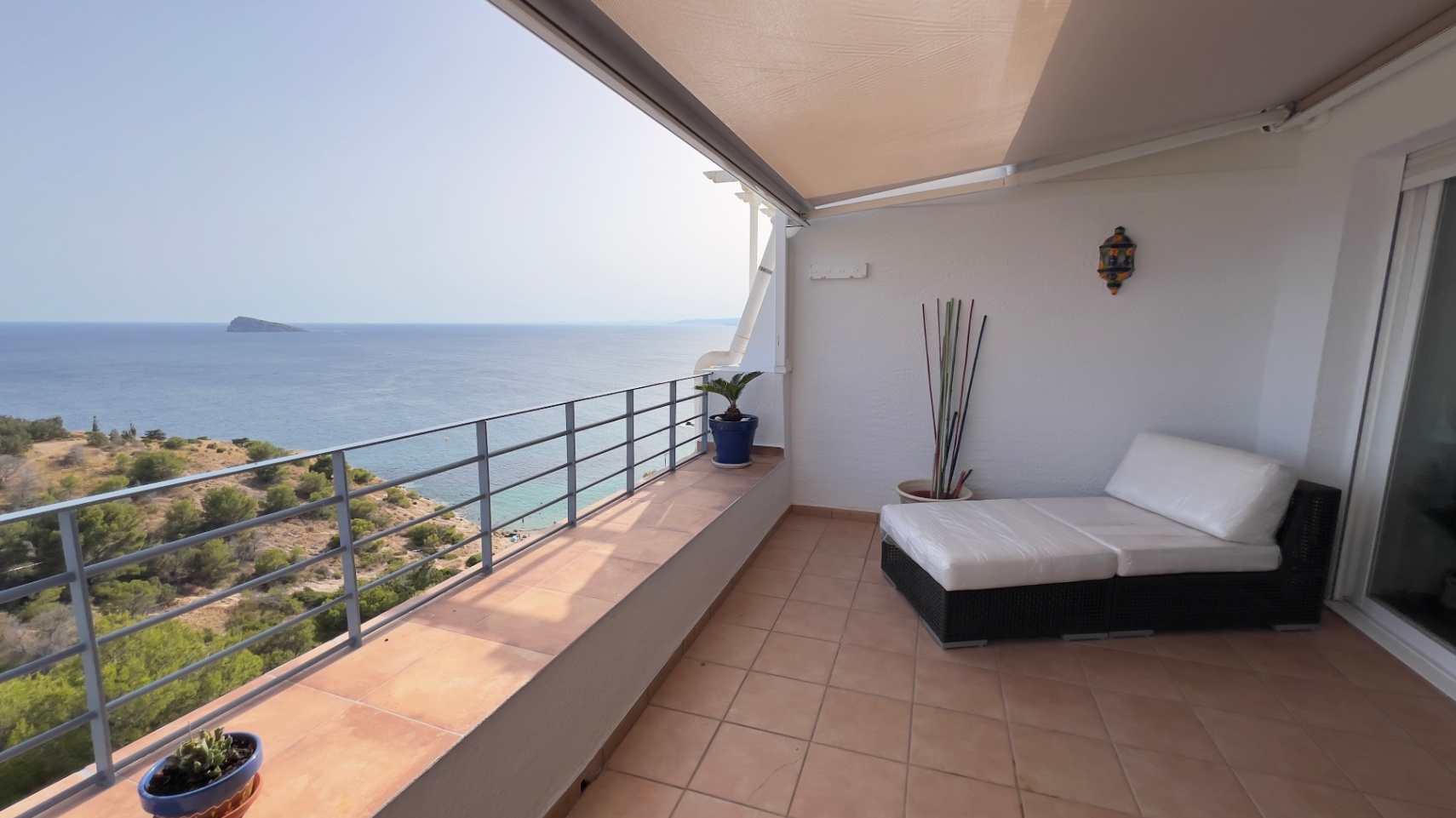 Precioso duplex con vistas al mar en Rincón de L´Oix Benidorm (Alicante)
