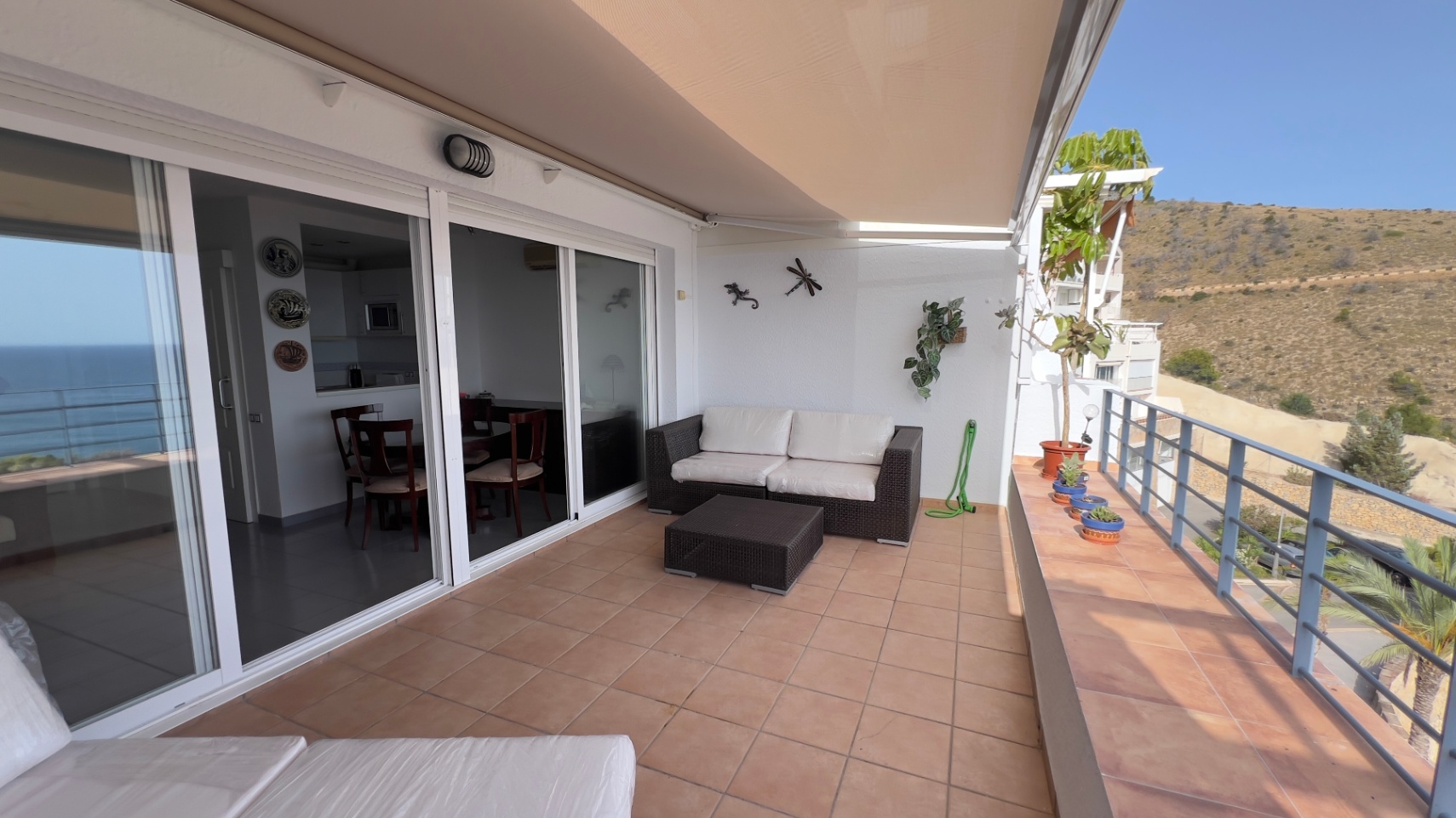 Precioso duplex con vistas al mar en Rincón de L´Oix Benidorm (Alicante)