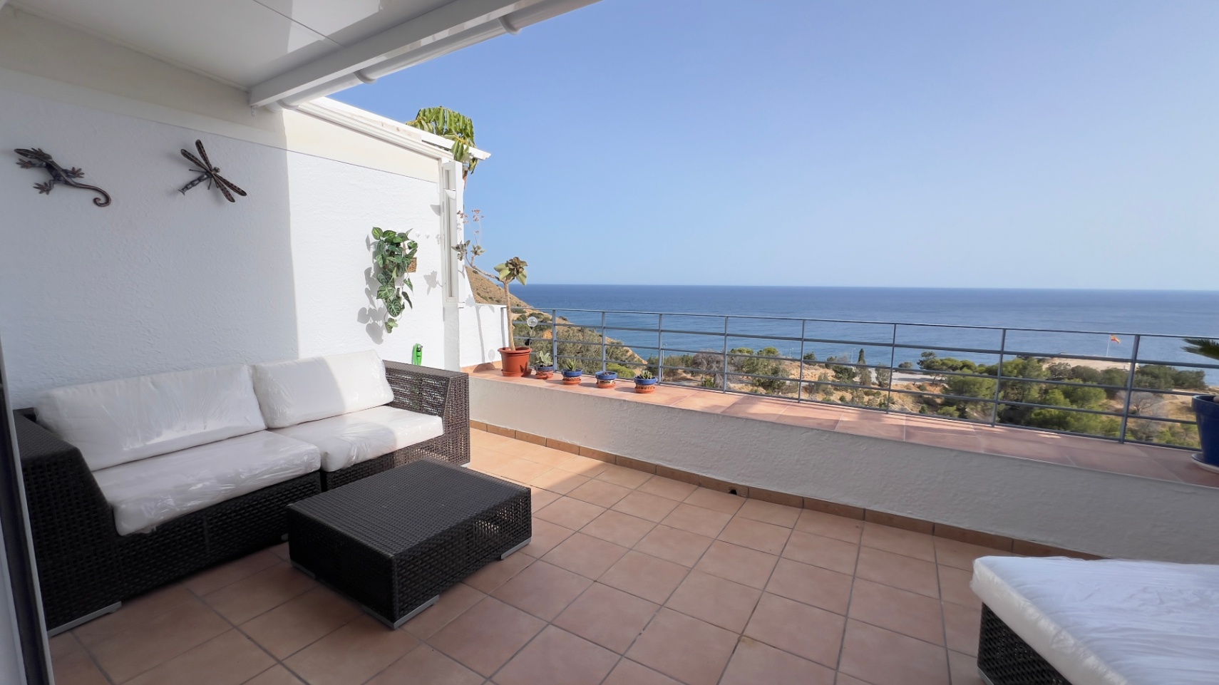 Precioso duplex con vistas al mar en Rincón de L´Oix Benidorm (Alicante)