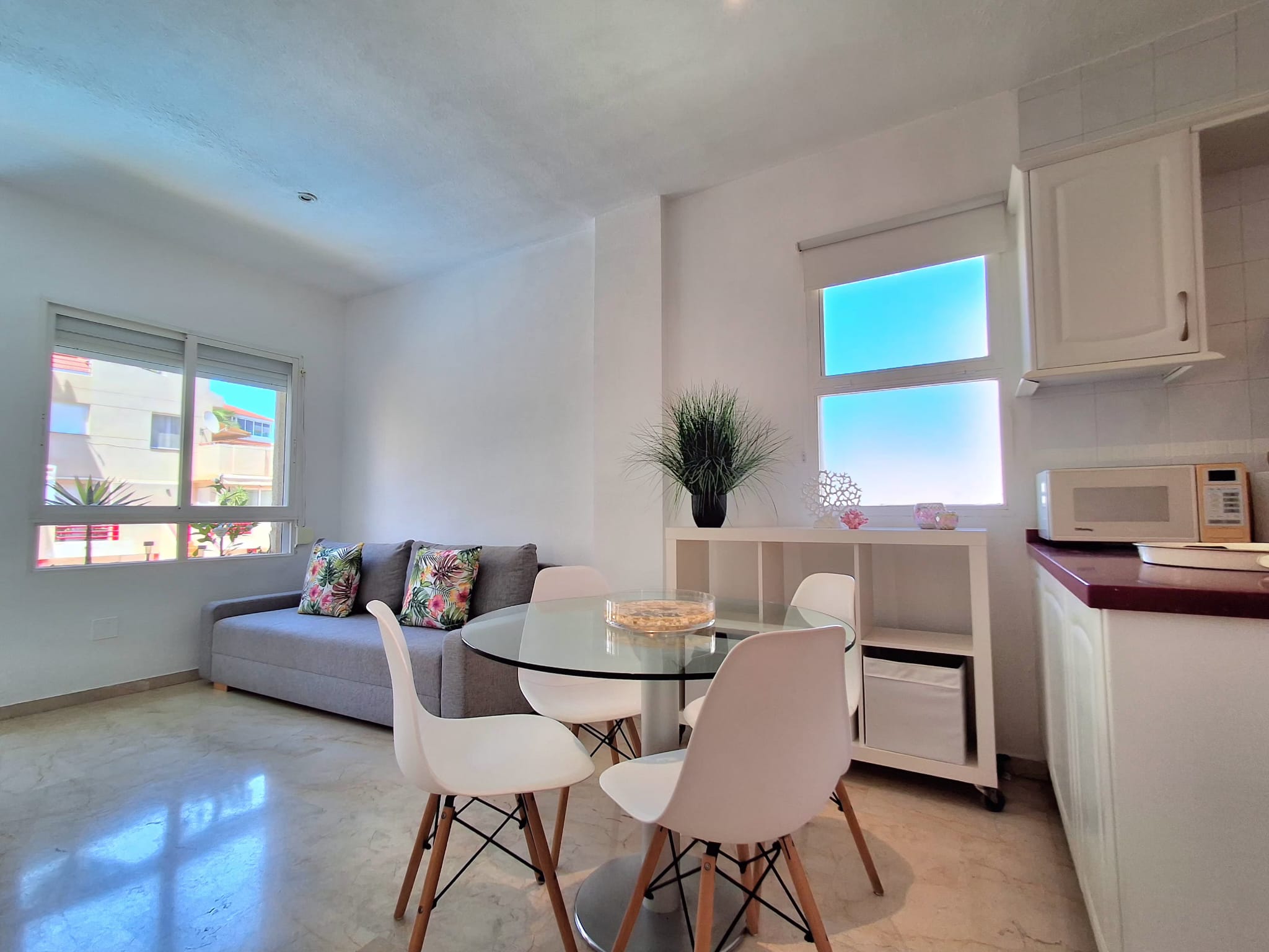 Céntrico y bonito apartamento en El Albir- L´Alfàs del Pí, a escasos pasos del mar!!! Alicante.