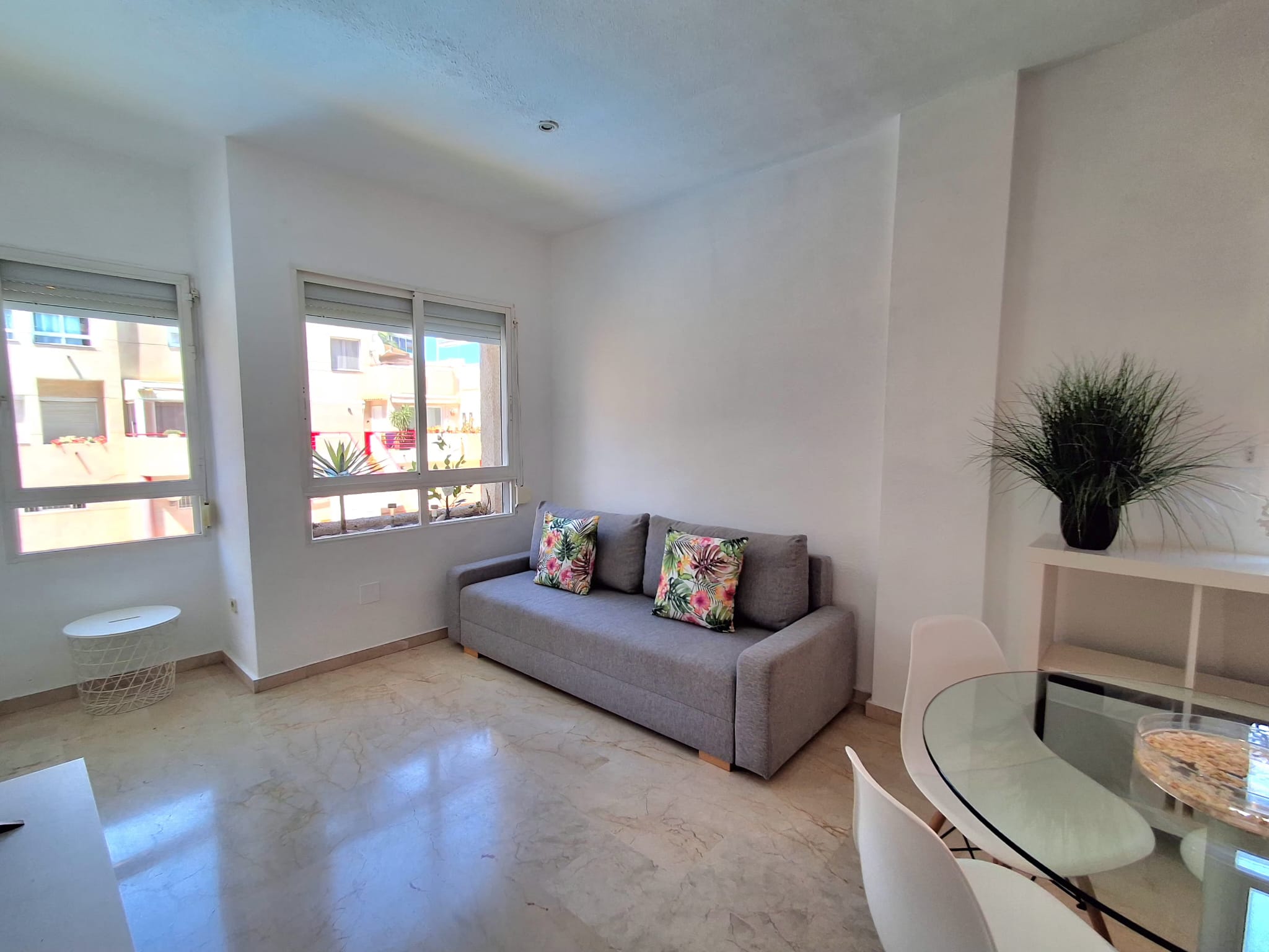 Céntrico y bonito apartamento en El Albir- L´Alfàs del Pí, a escasos pasos del mar!!! Alicante.