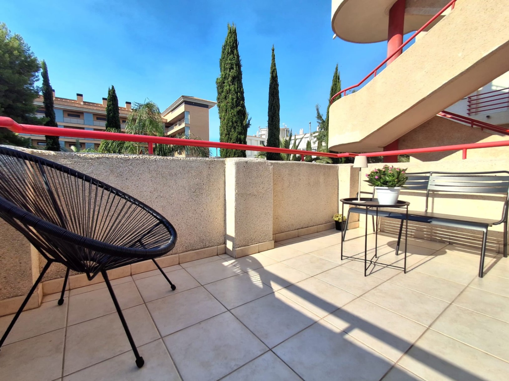 Céntrico y bonito apartamento en El Albir- L´Alfàs del Pí, a escasos pasos del mar!!! Alicante.
