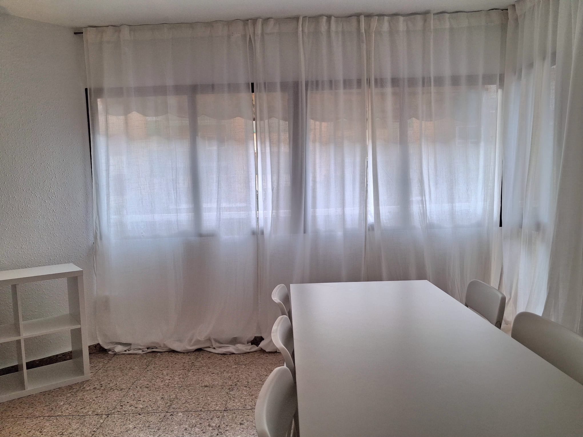 Exterior and bright home in Malilla, Valencia