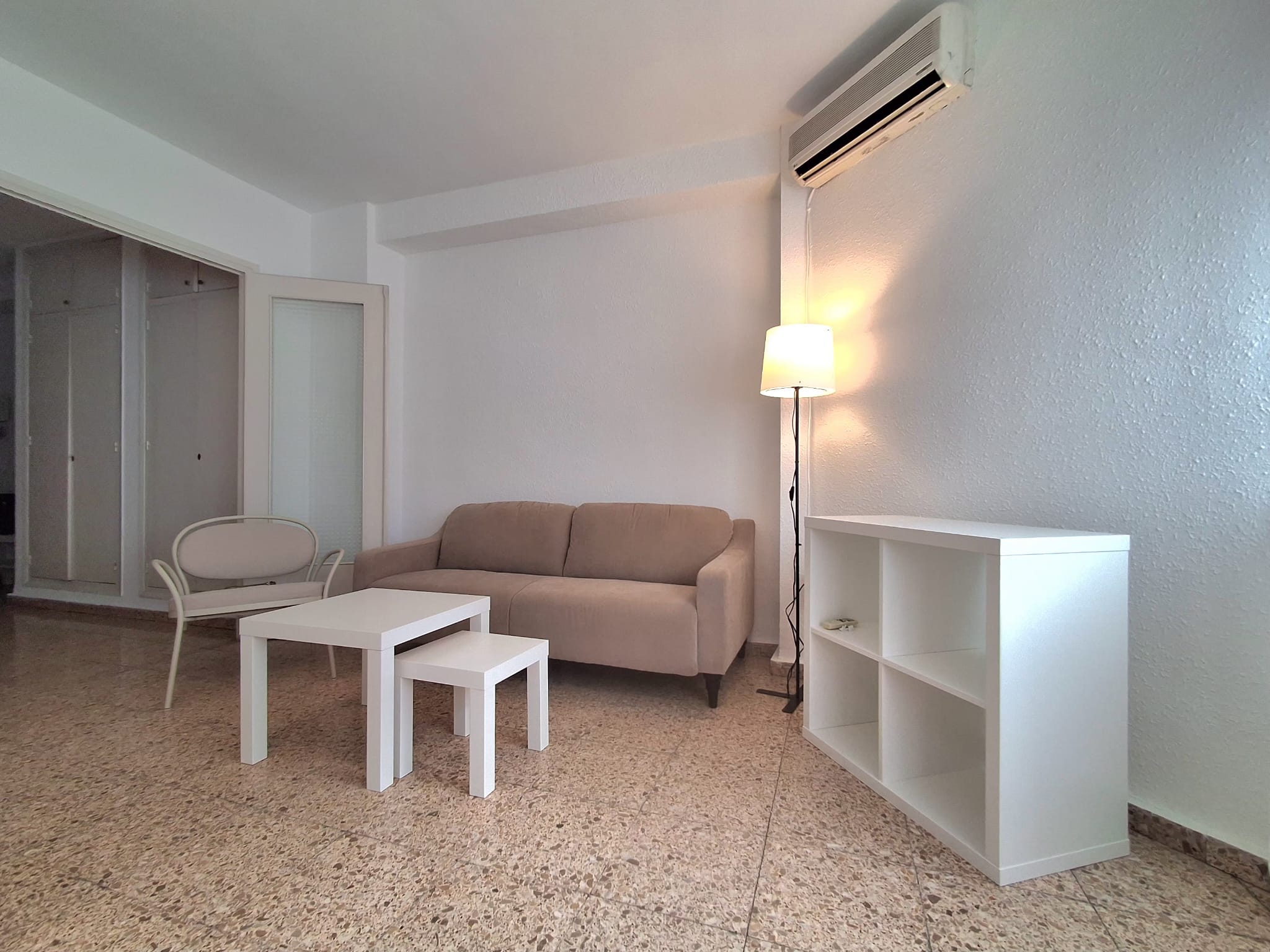 Exterior and bright home in Malilla, Valencia