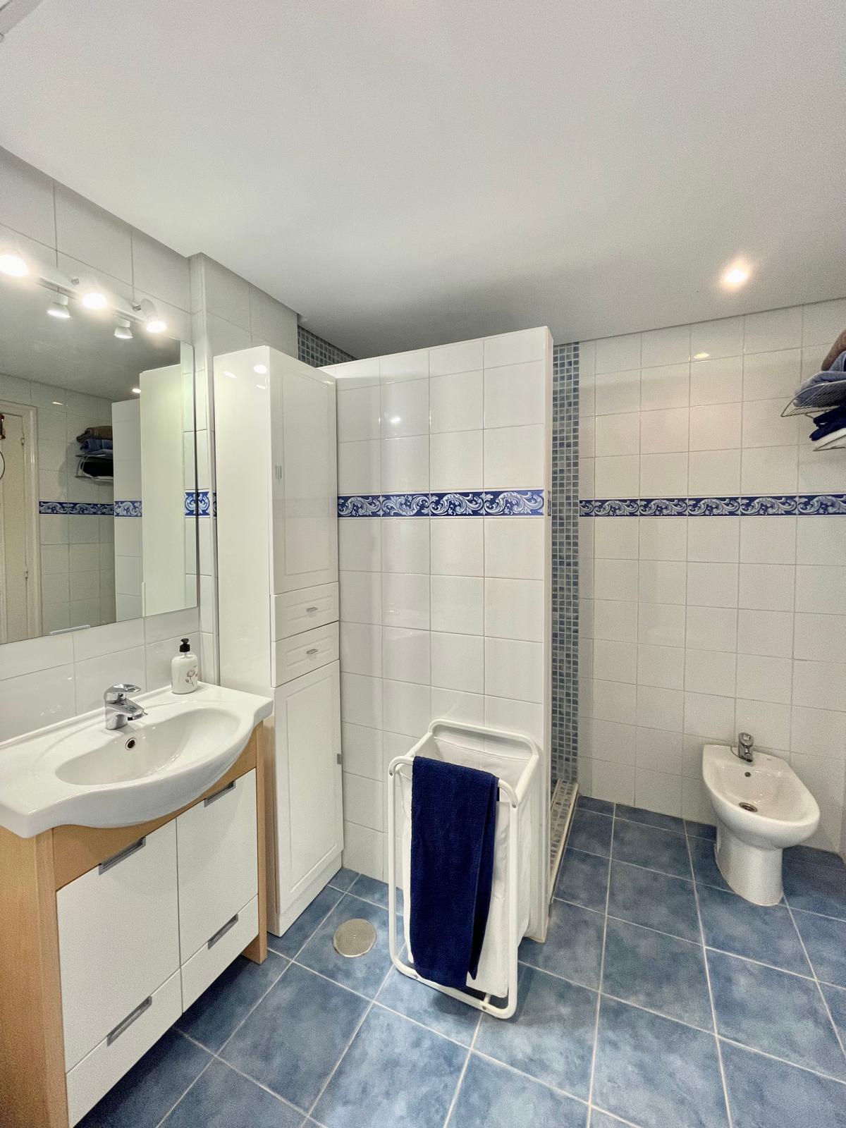 Céntrico y bonito apartamento en El Albir- L´Alfàs del Pí, a escasos pasos del mar!!! Alicante.