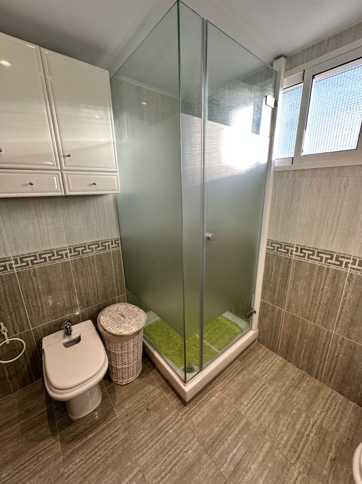  Amplio apartamento en primera línea de playa con plaza de garaje! El Puig de Santa María (Valencia)