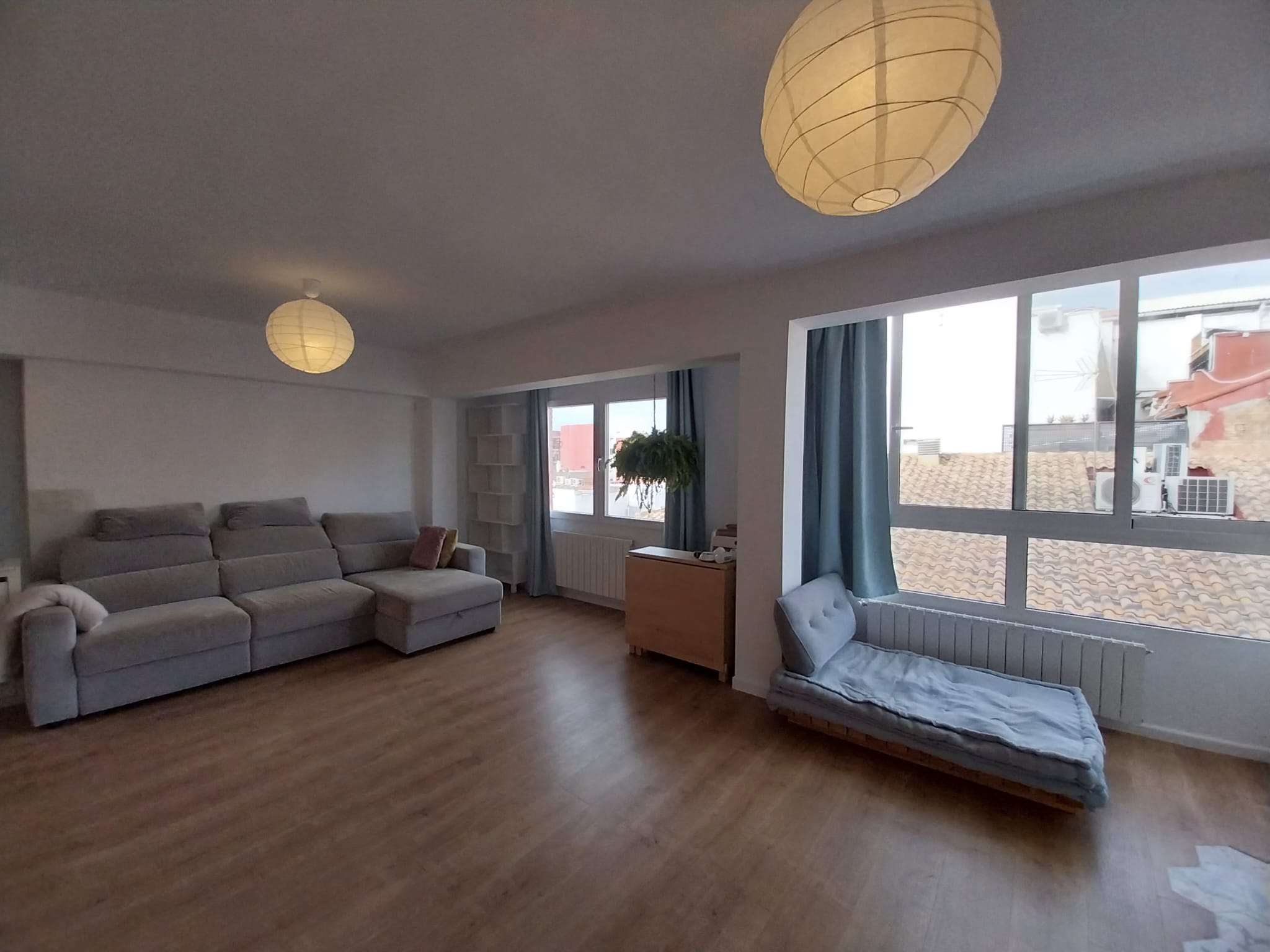 À louer, fantastique appartement en extérieur à El Cabanyal, Valence.