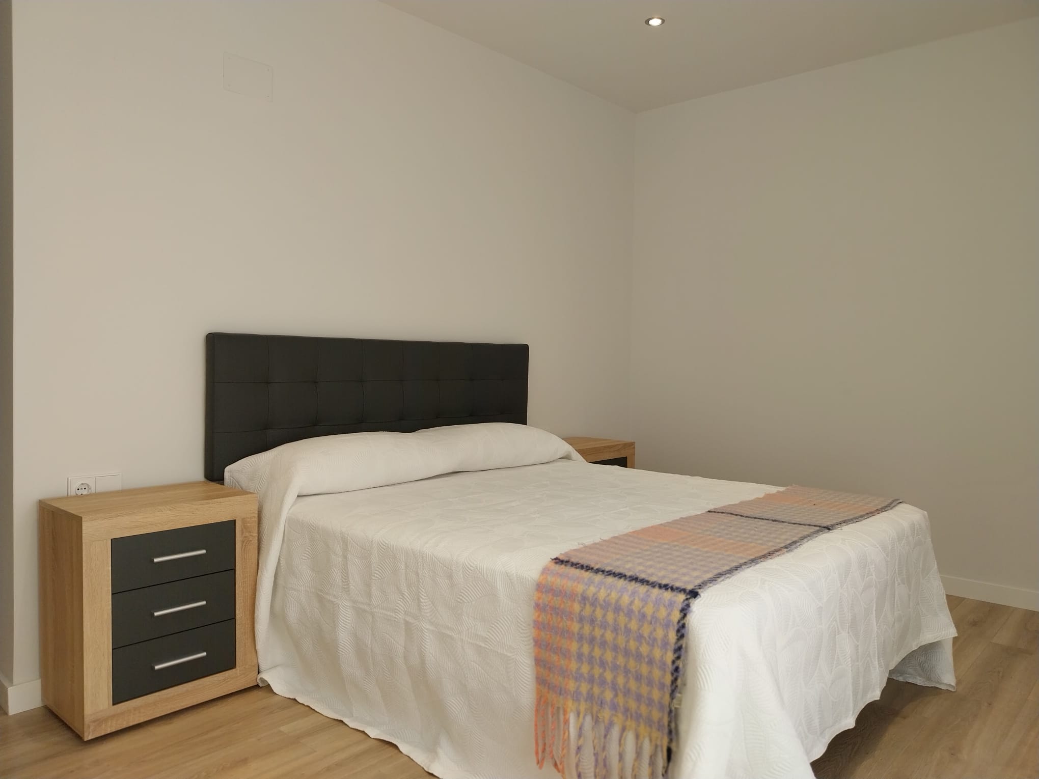 En alquiler, bonito piso a estrenar en Nou Safranar, Valencia.