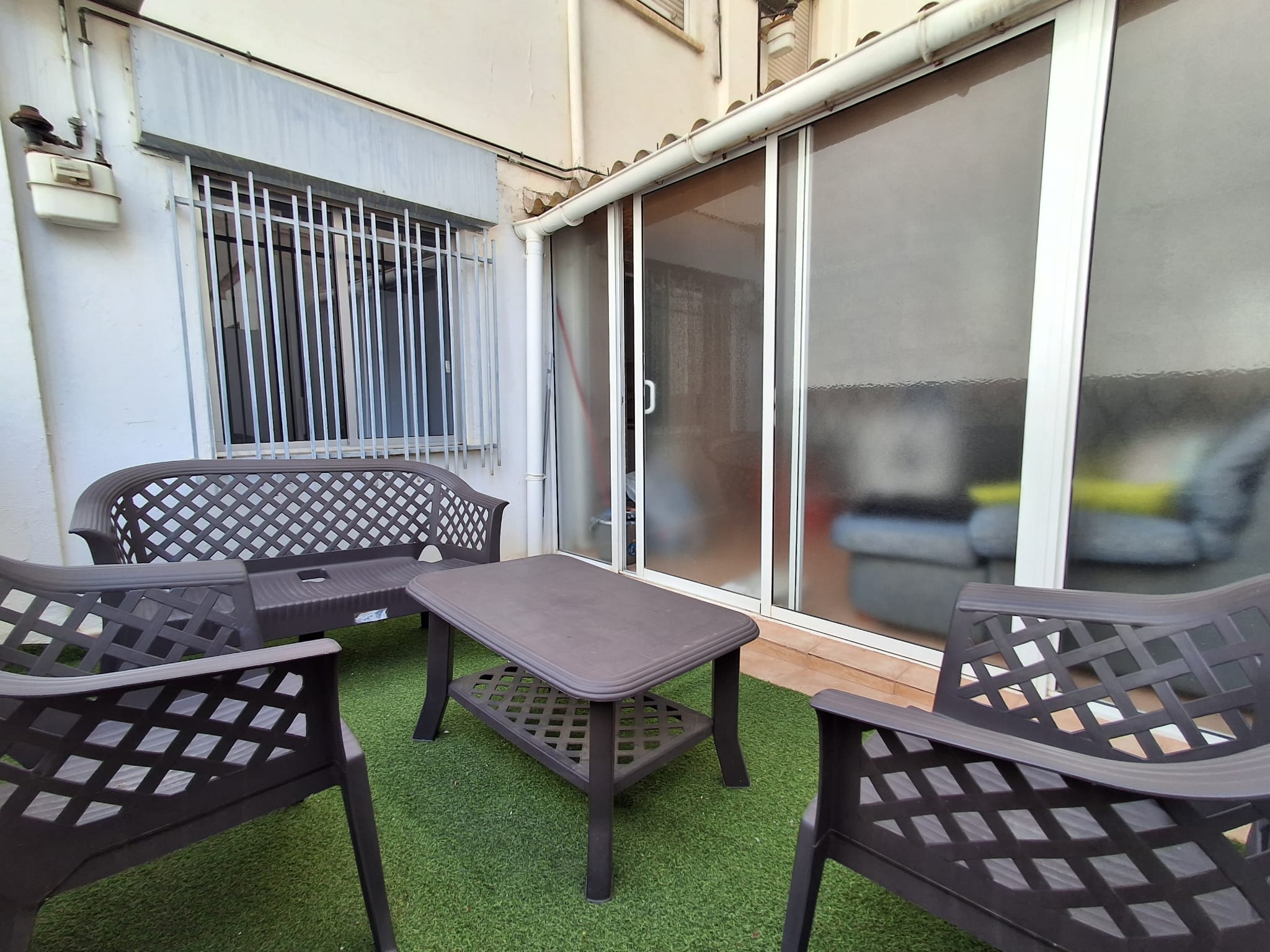 En alquiler, piso con terraza en calle José Soto Micó. Valencia.
