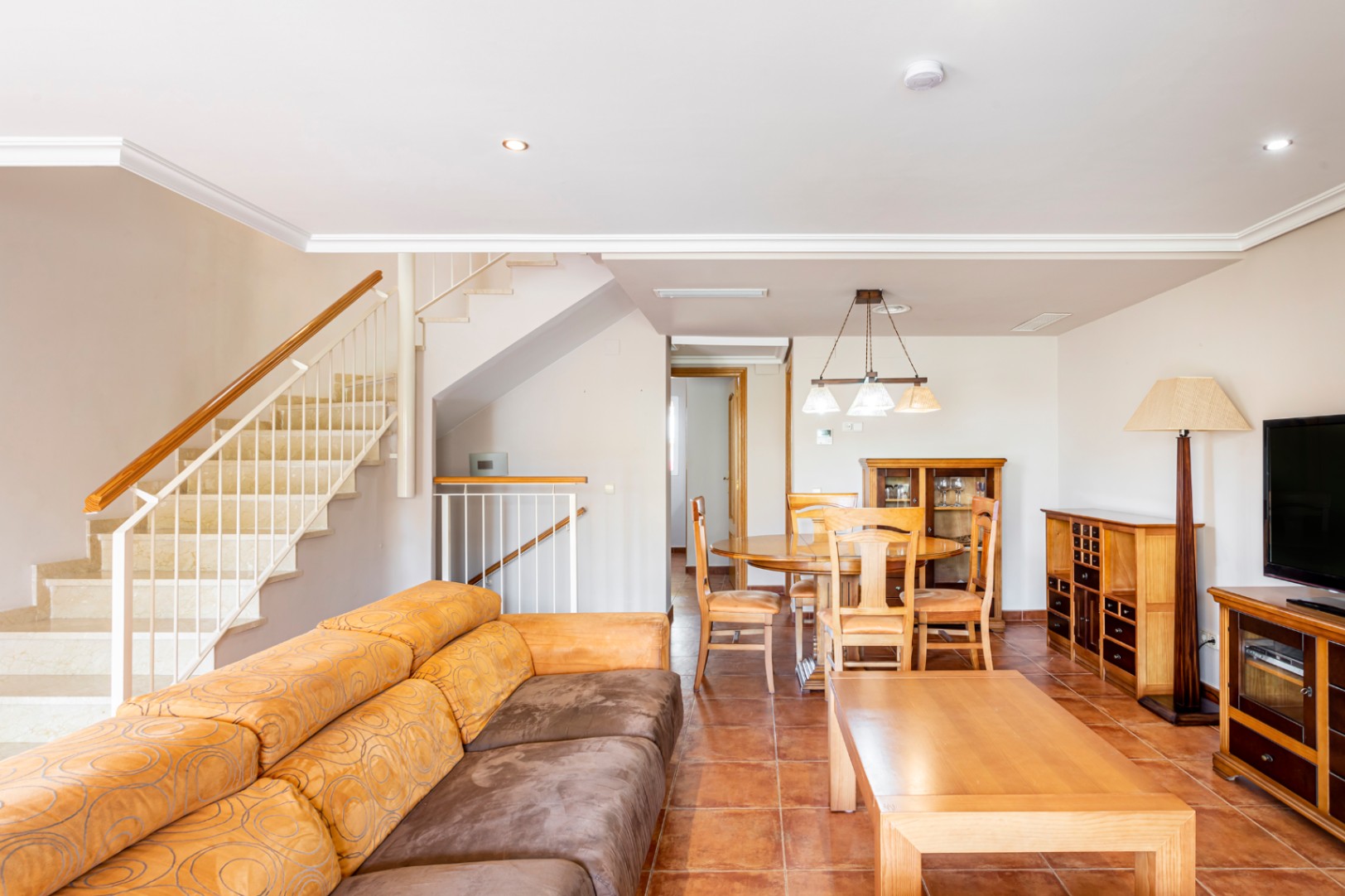 Se alquila Chalet pareado en Canet de Berenguer